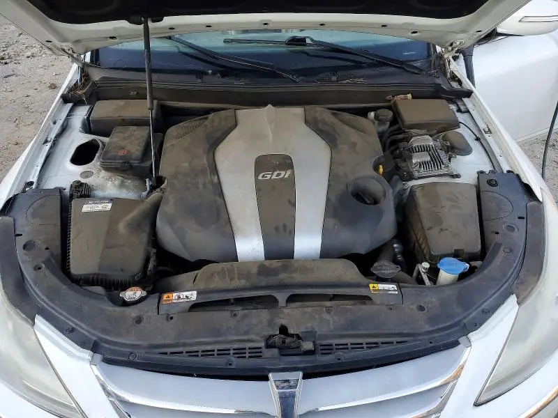 2013 HYUNDAI GENESIS 3.8L  