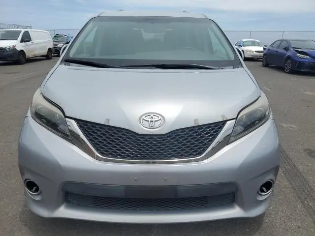 2015 TOYOTA SIENNA SPORT  