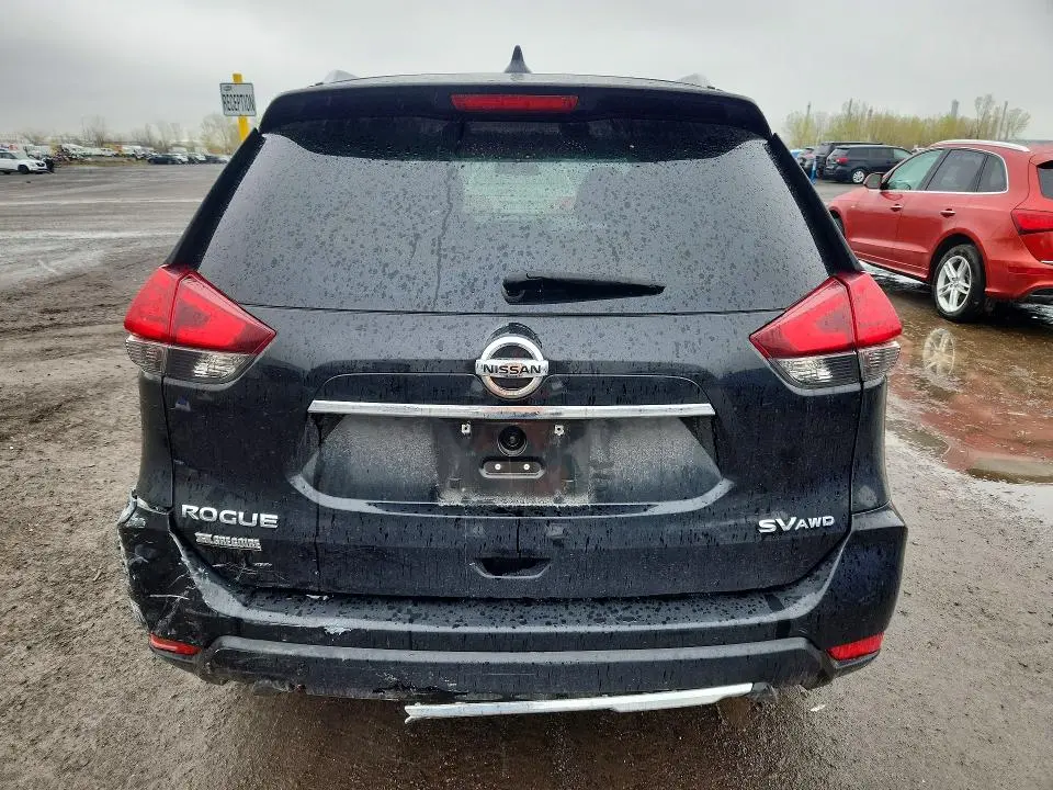 2017 NISSAN ROGUE SL  