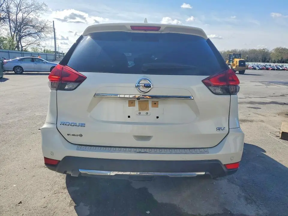 2020 NISSAN ROGUE SV  