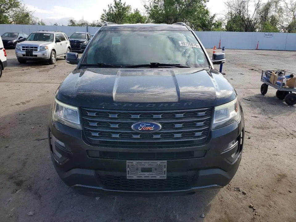 2017 FORD EXPLORER XLT  
