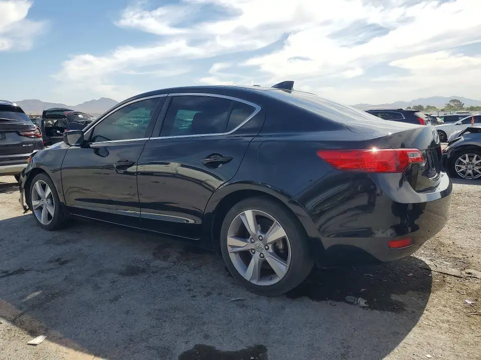 2013 ACURA ILX 20 PREMIUM  