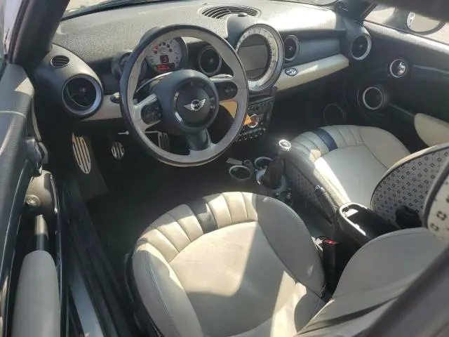 2012 MINI COOPER S  