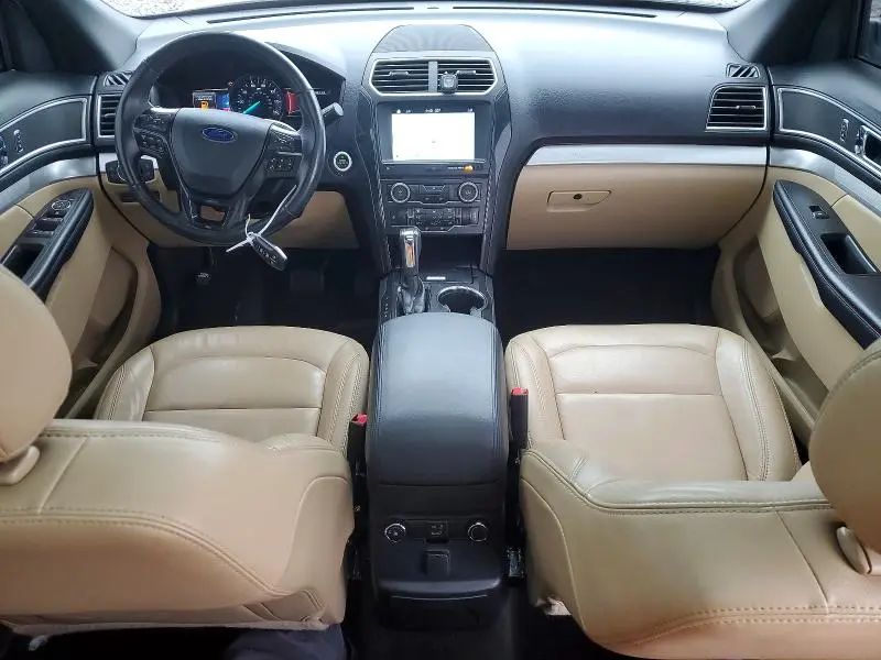 2017 FORD EXPLORER XLT  