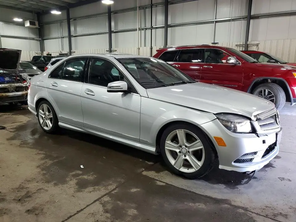 2011 MERCEDES-BENZ C 300 4MATIC  