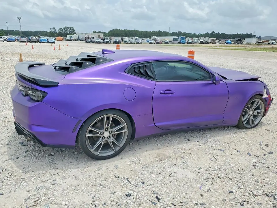 2019 CHEVROLET CAMARO LT  