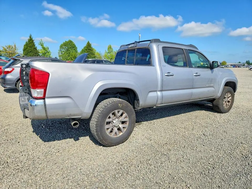 2016 TOYOTA TACOMA SR5 V6  
