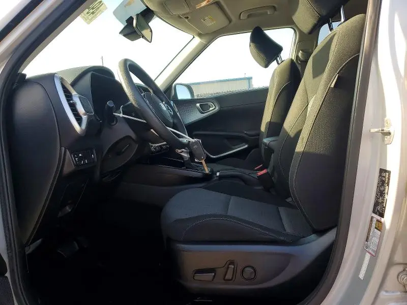 2021 KIA SOUL S  