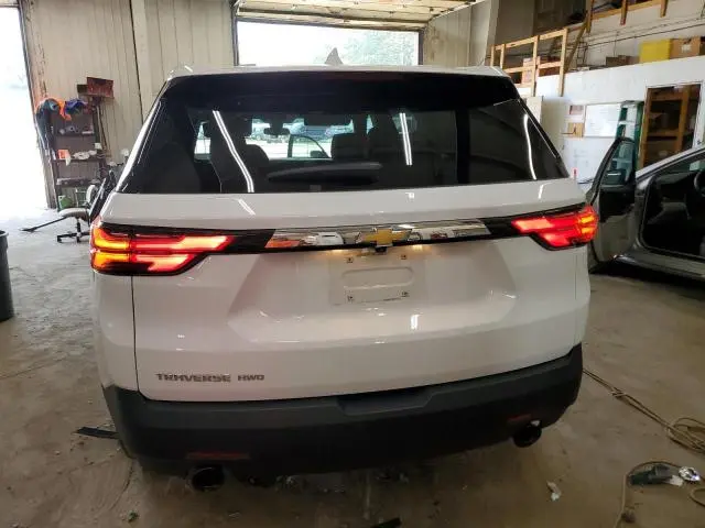 2022 CHEVROLET TRAVERSE LS  