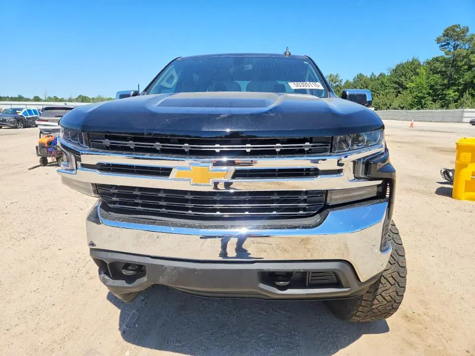 2021 CHEVROLET SILVERADO K1500 LT  