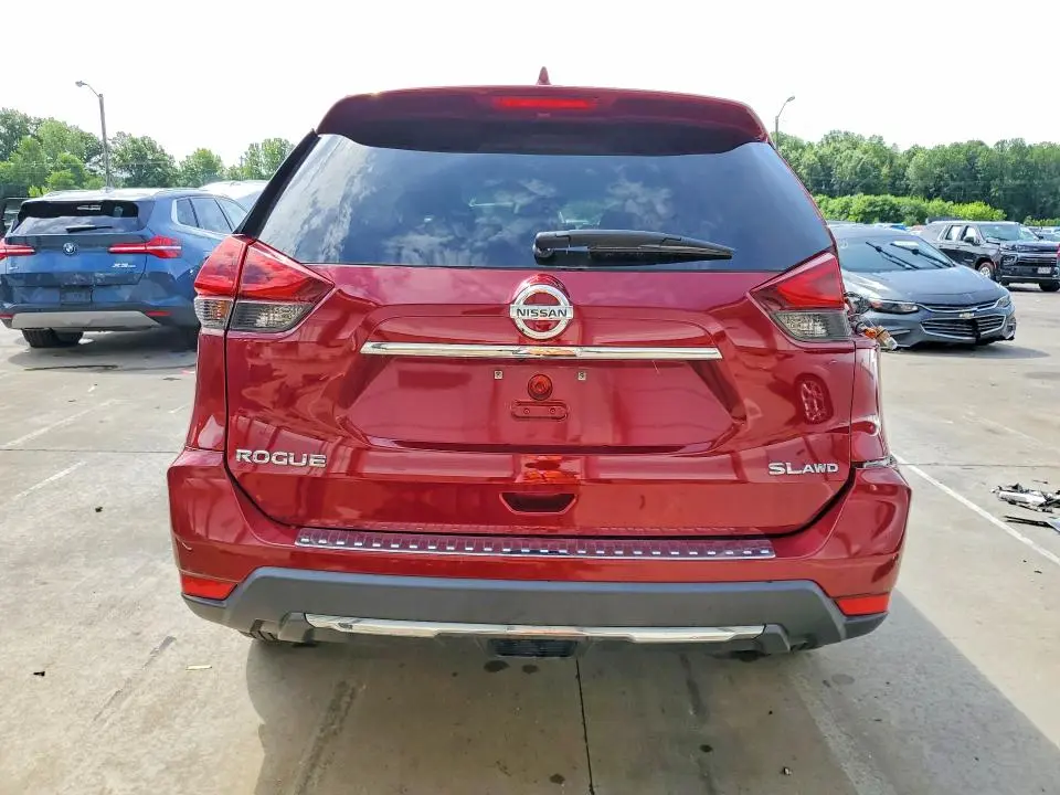 2018 NISSAN ROGUE SL  