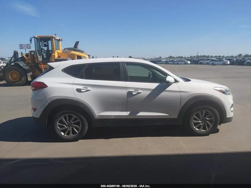 2018 HYUNDAI TUCSON SE
