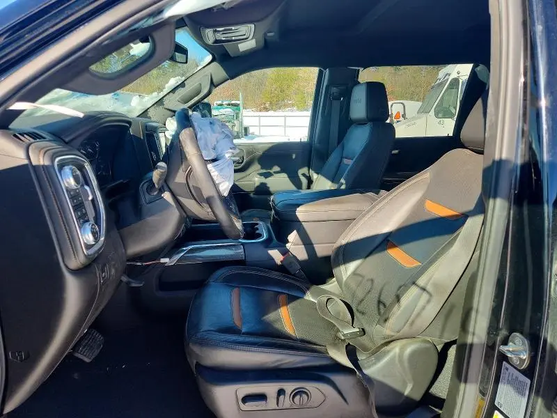 2023 GMC SIERRA K3500 AT4  