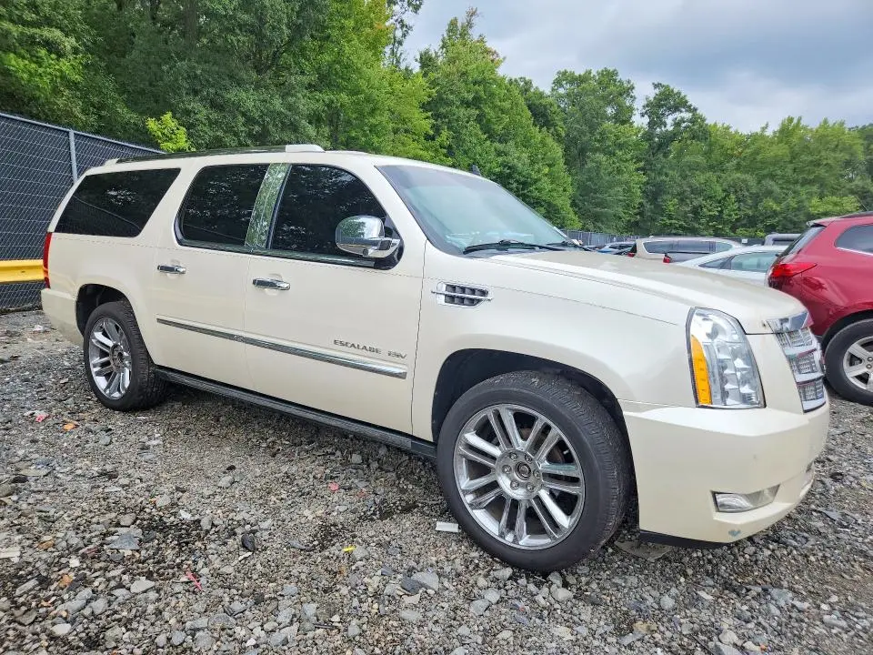 2013 CADILLAC ESCALADE ESV PLATINUM  