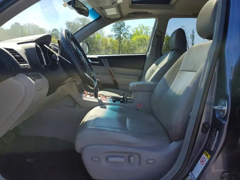 2012 TOYOTA HIGHLANDER LIMITED  
