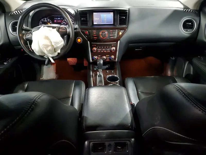 2014 NISSAN PATHFINDER SL  