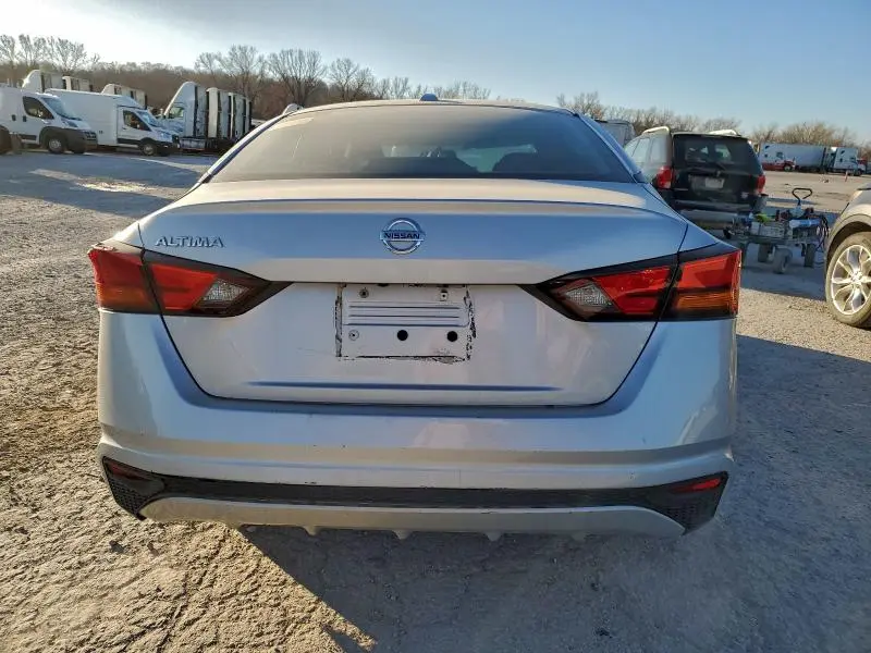 2020 NISSAN ALTIMA S  