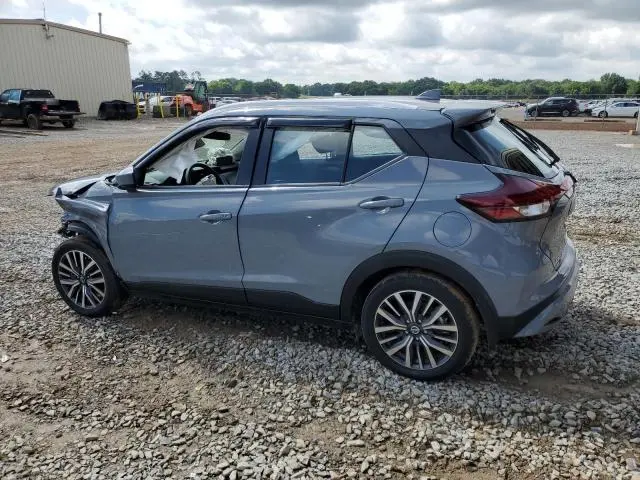 2021 NISSAN KICKS SV  