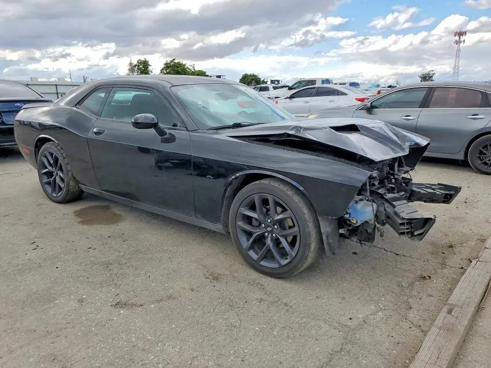 2019 DODGE CHALLENGER SXT  