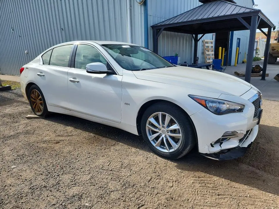 2016 INFINITI Q50 BASE  