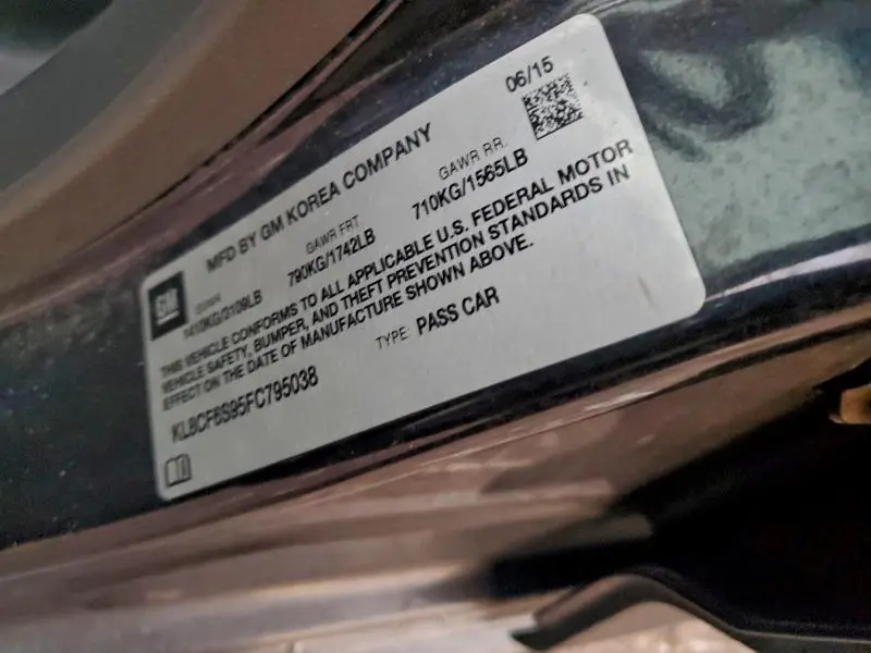 2015 CHEVROLET SPARK 2LT  