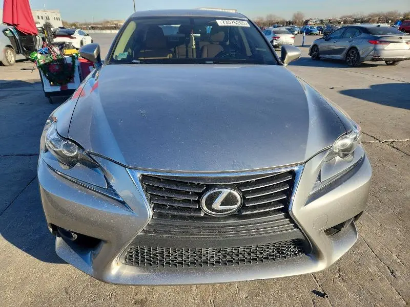 2016 LEXUS IS 300  