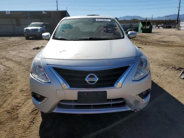 2019 NISSAN VERSA S  