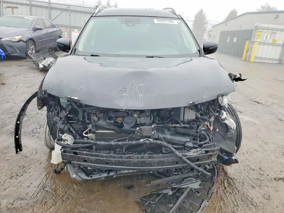 2019 NISSAN ROGUE SV  