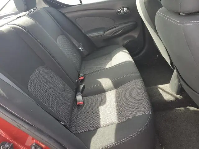 2016 NISSAN VERSA S