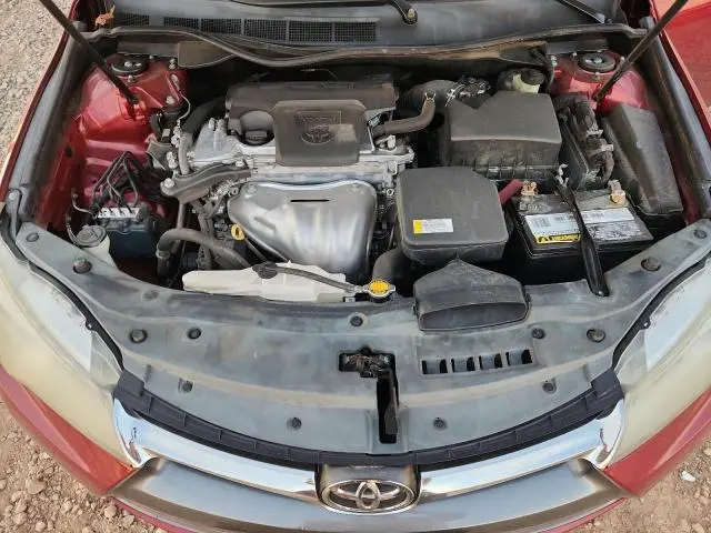 2015 TOYOTA CAMRY LE  