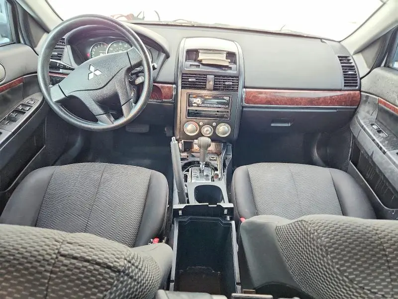 2012 MITSUBISHI GALANT ES  