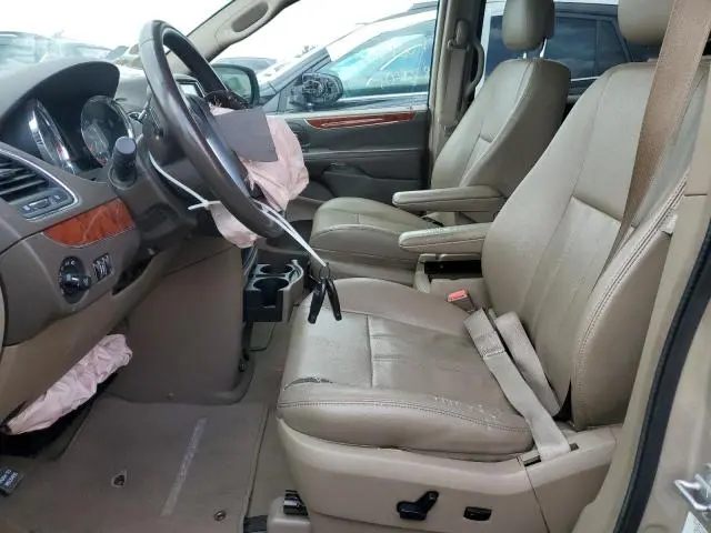 2013 CHRYSLER TOWN & COUNTRY TOURING  