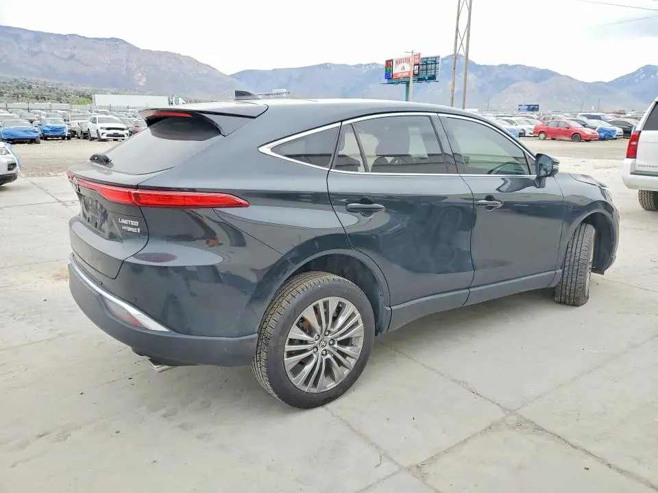 2022 TOYOTA VENZA LIMITED  
