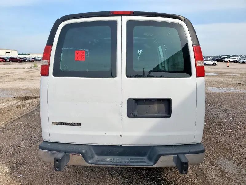 2019 CHEVROLET EXPRESS G2500