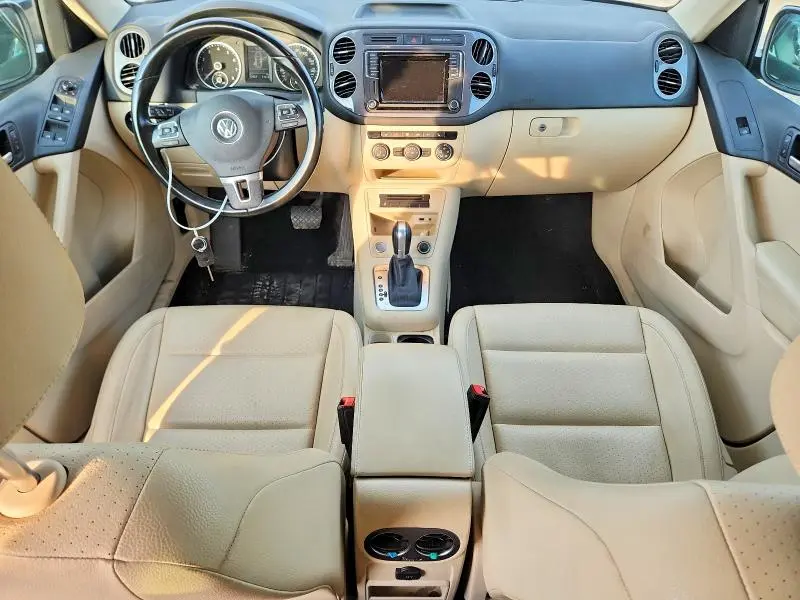 2017 VOLKSWAGEN TIGUAN S  