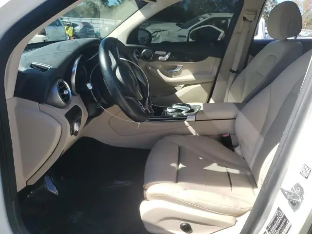 2016 MERCEDES-BENZ GLC 300  