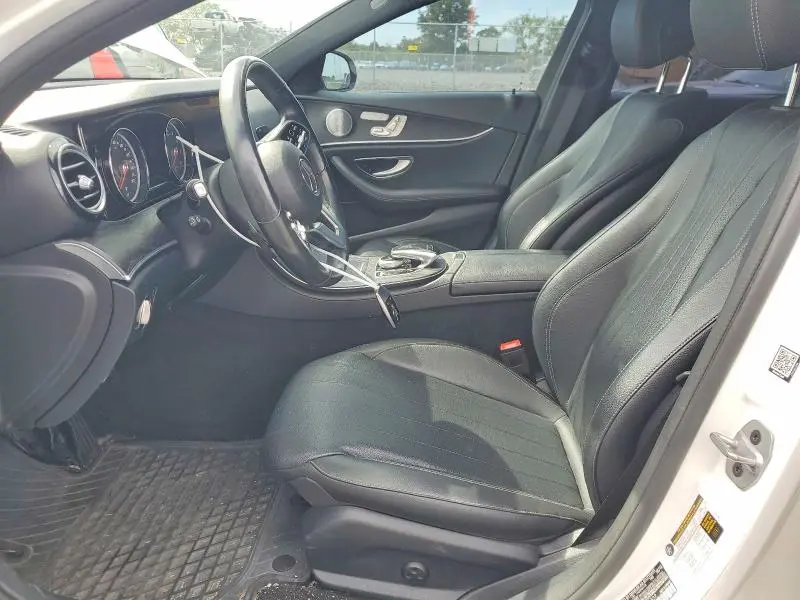 2019 MERCEDES-BENZ E 300 4MATIC  