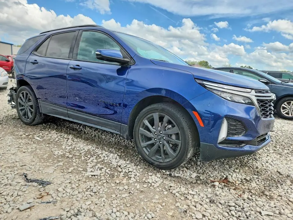 2022 CHEVROLET EQUINOX RS  