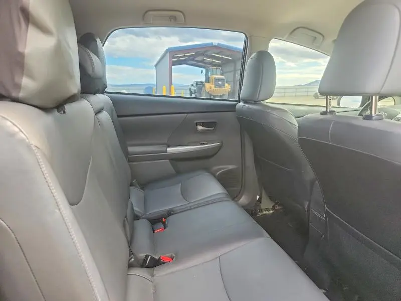 2012 TOYOTA PRIUS V FIVE  