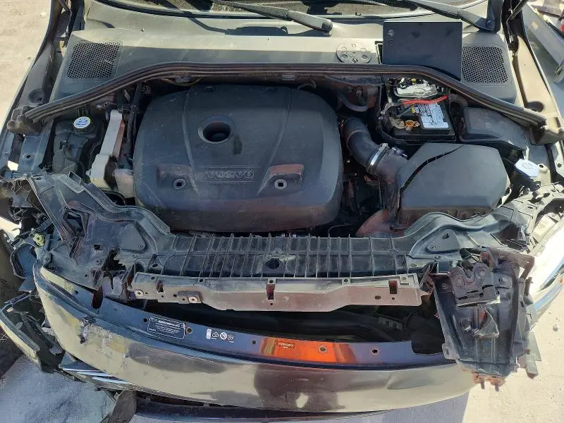 2016 VOLVO S60 PREMIER  