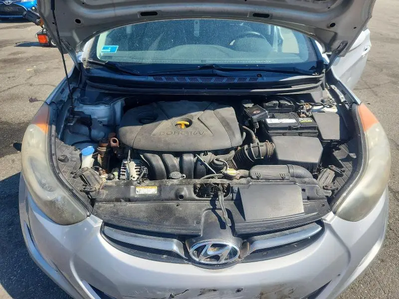 2011 HYUNDAI ELANTRA LIMITED  