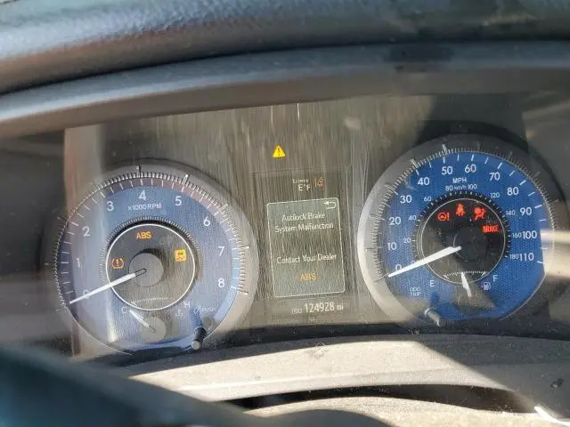 2018 TOYOTA SIENNA XLE  