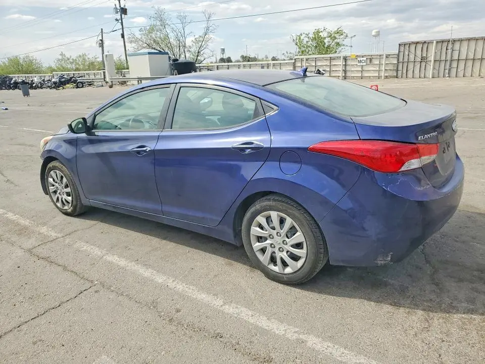 2012 HYUNDAI ELANTRA GLS  