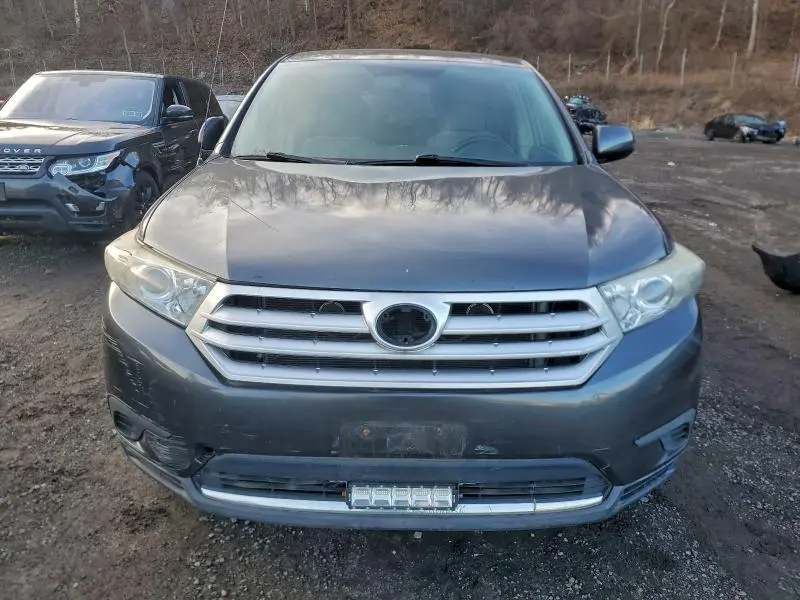 2011 TOYOTA HIGHLANDER BASE  