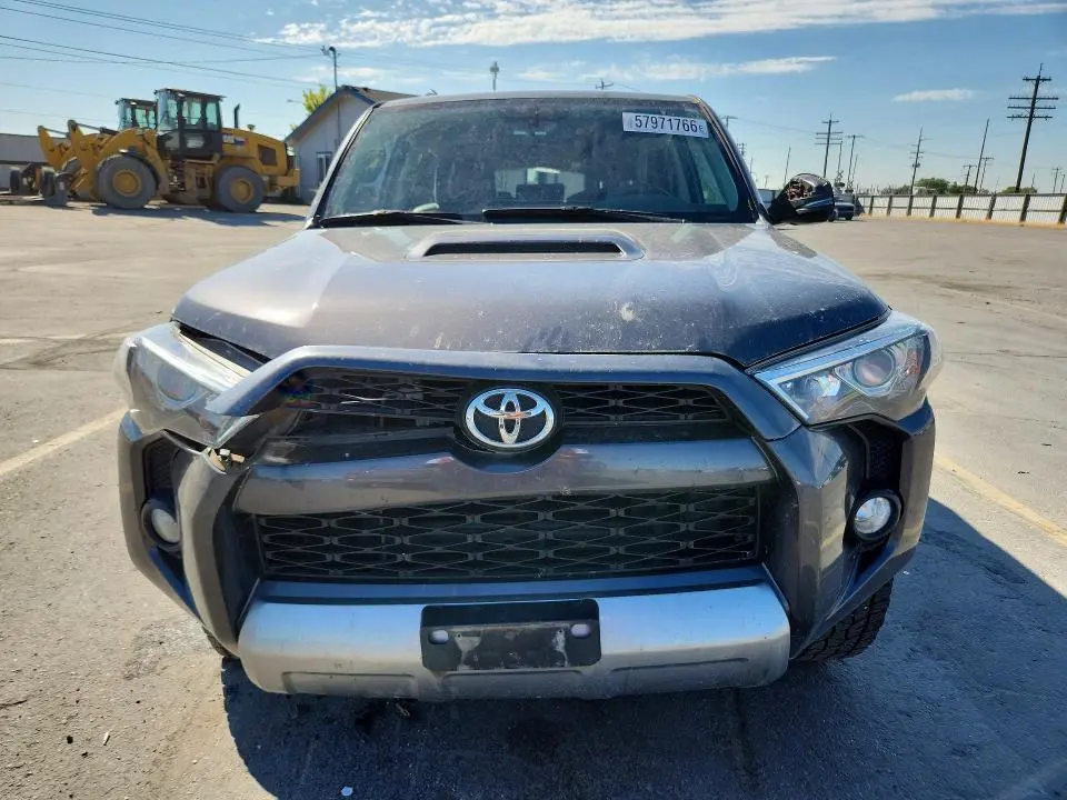 2018 TOYOTA 4RUNNER TRD OFF-ROAD PREMIUM  