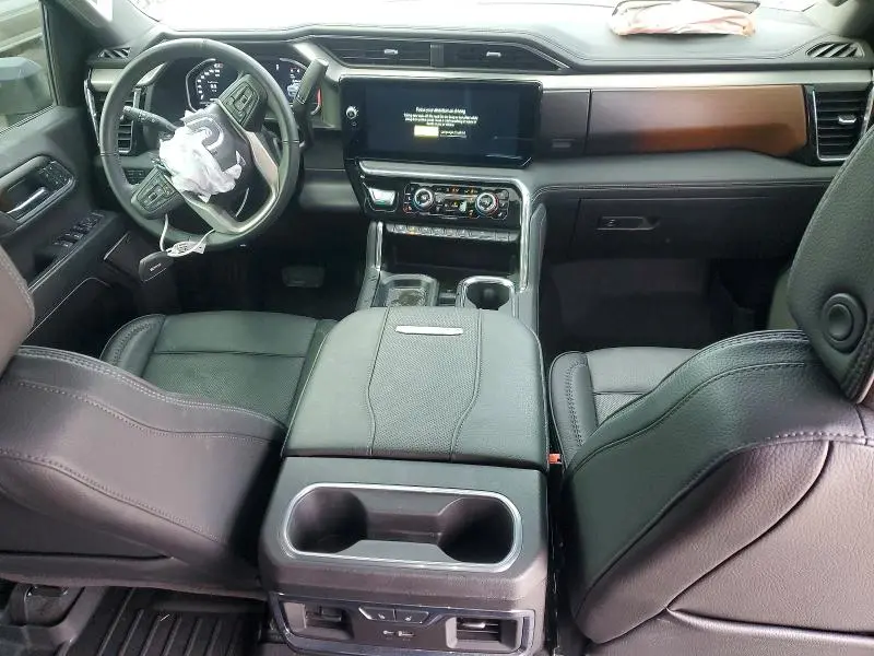 2025 GMC SIERRA K2500 DENALI  