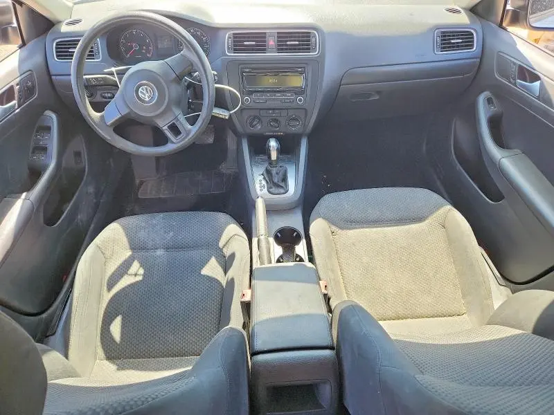 2014 VOLKSWAGEN JETTA BASE  