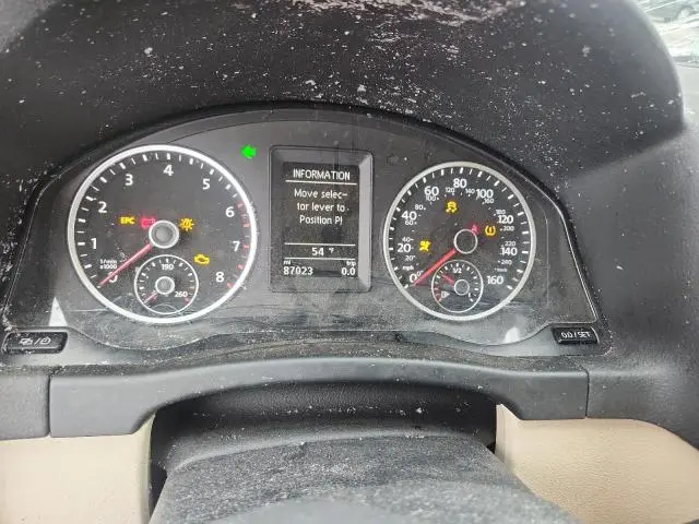 2017 VOLKSWAGEN TIGUAN S  