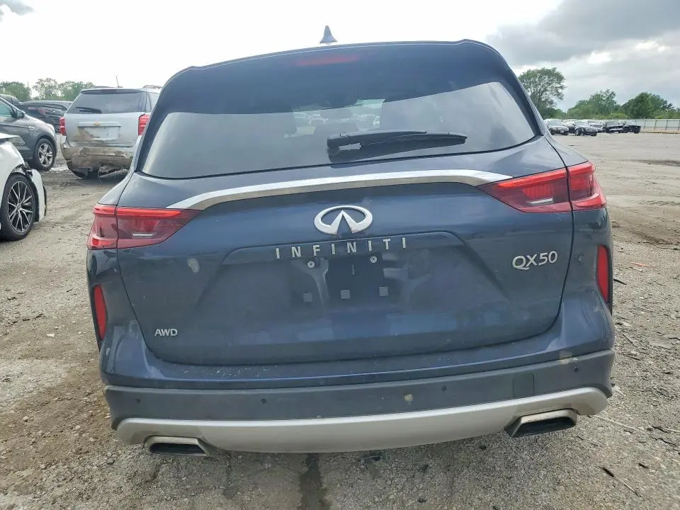 2020 INFINITI QX50 LUXE  
