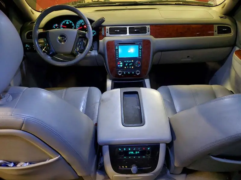 2010 CHEVROLET SUBURBAN K1500 LT  